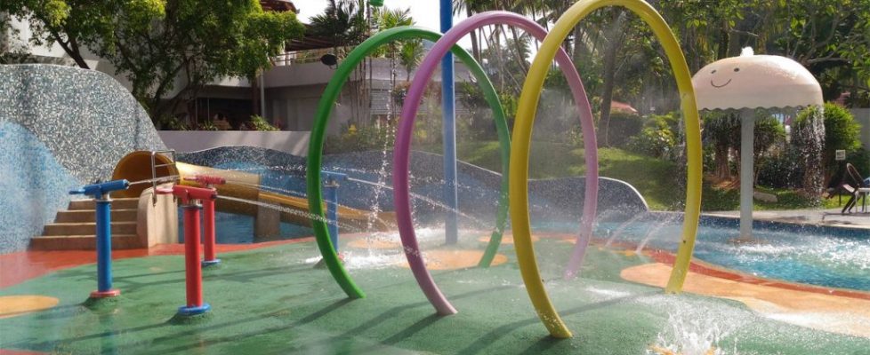 Bayview-Beach-Resort-Penang-Kids-Pool-Splash
